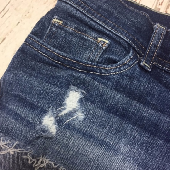 Hollister Medium Wash Shortie Shorts - Picture 3 of 5