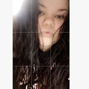 Meet your Posher, Sabrina