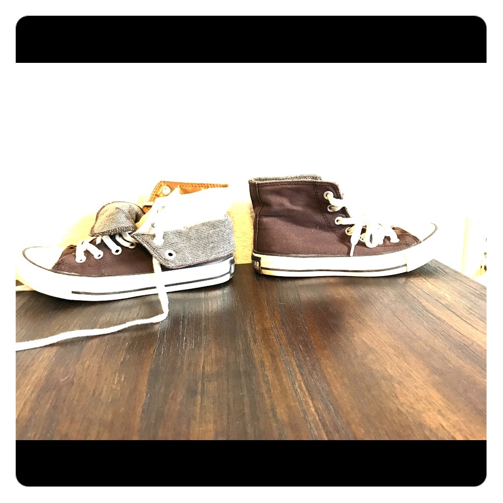 Converse - Picture 1 of 2