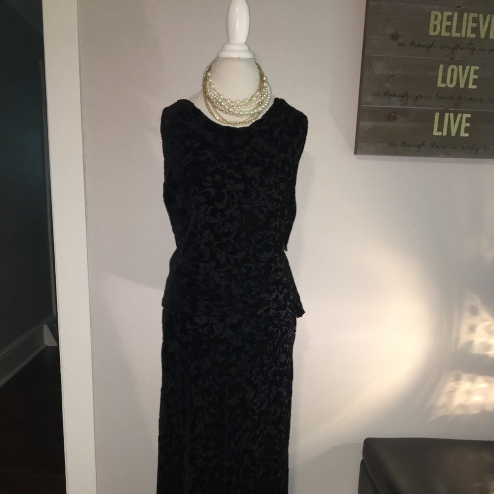 Black Crushed Velvet Shell and Skirt Set