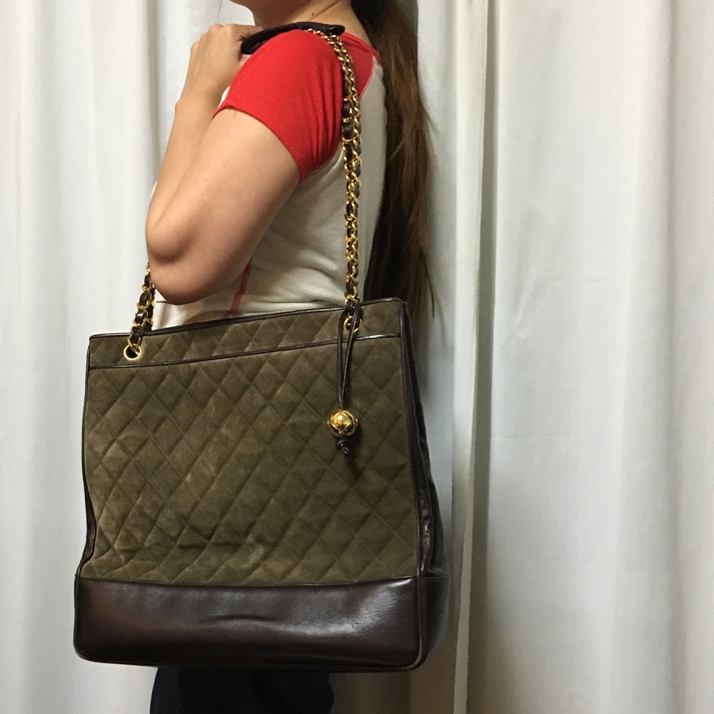 Always Authentic Chanel tote bag is on SALE👜🌟✨