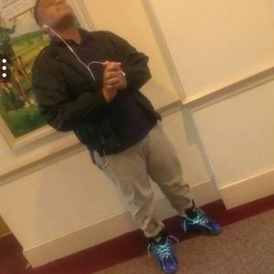 Meet your Posher, Stuart