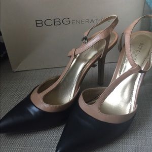 BCBGeneration Pumps Size 8