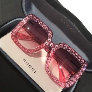100% Authentic Gucci Summer 2017 Pink Sunglasses