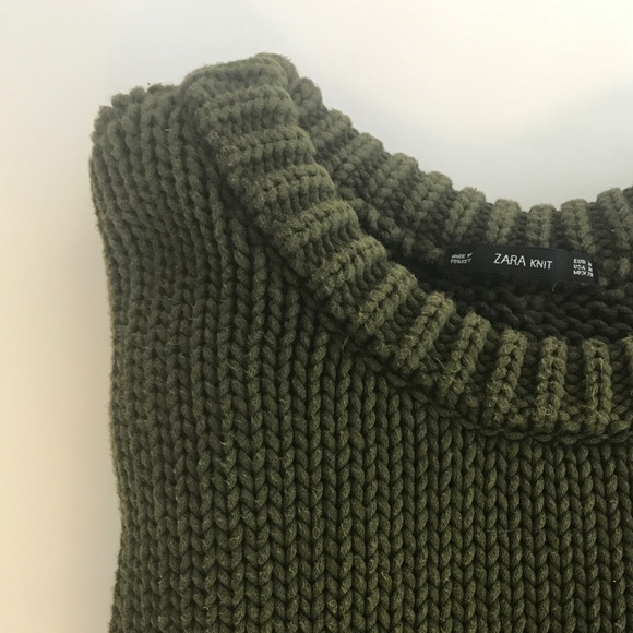Zara Sweaters - Zara forest green oversized sweater