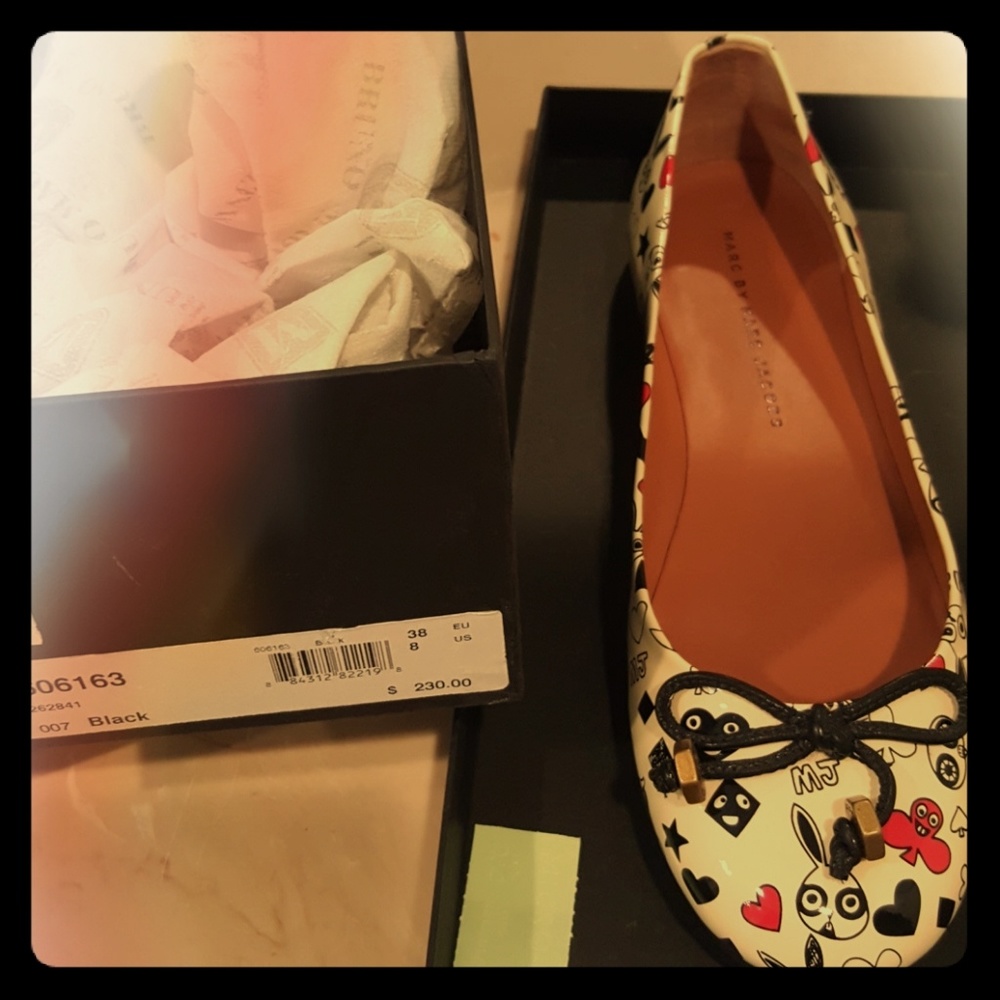 Marc Jacobs flats