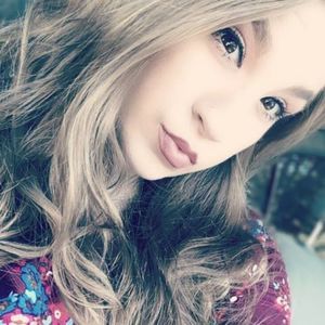 Meet your Posher, Brianna