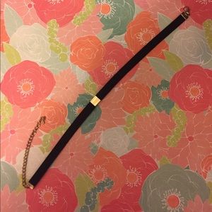 Black choker