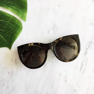✨SALE✨ NEW Tortoise Shell Sunglasses