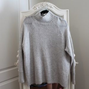 Turtle neck sweater