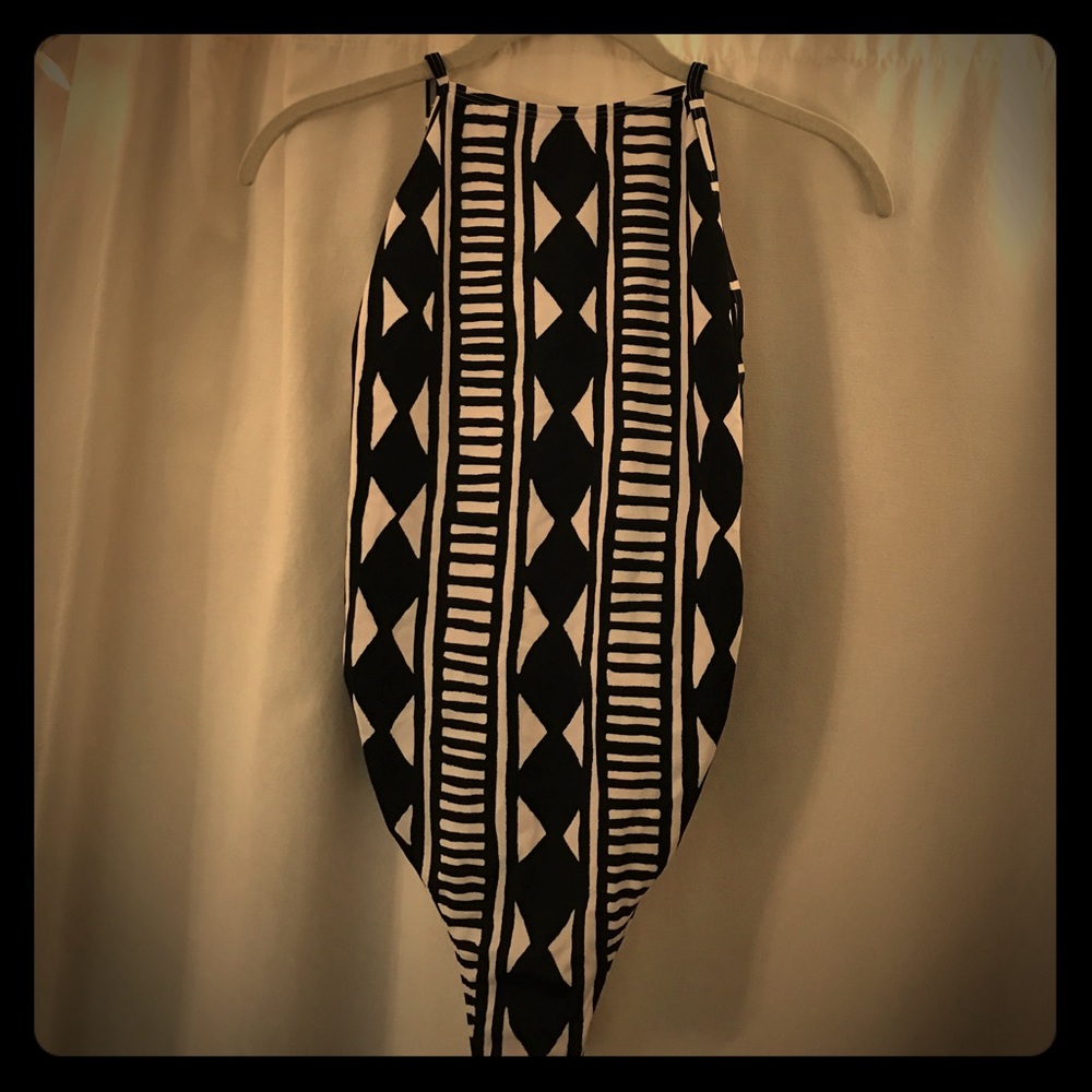 NWT Old Navy one piece swim suit