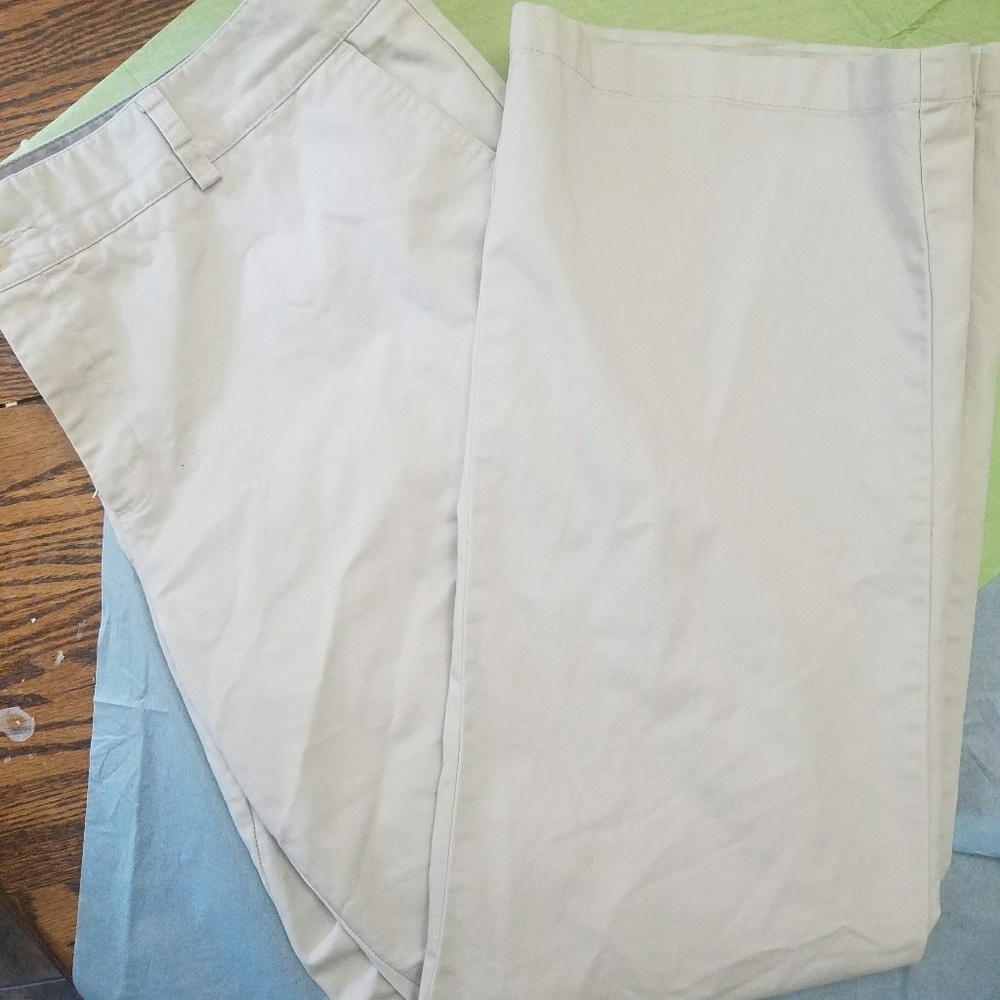 Women's Dockers pants