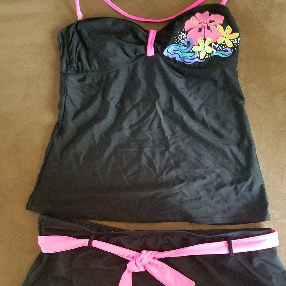 Tankini with skirt bottom
