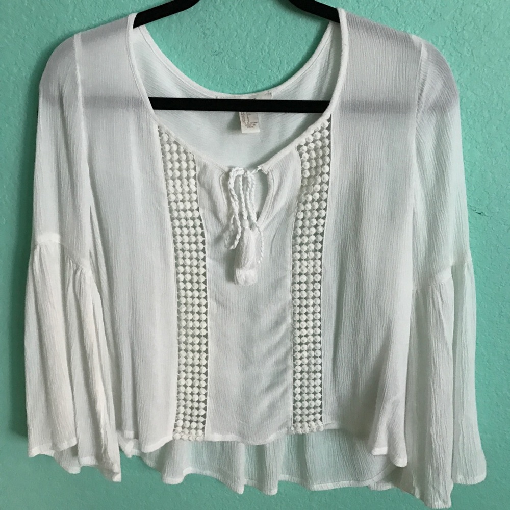 NWOT Forever21 white boho top