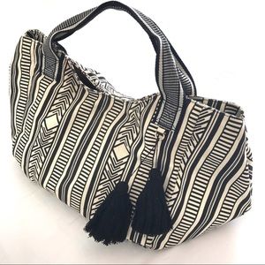 NWOT - STEVEN Tribal Print Beach Bag with Tassels