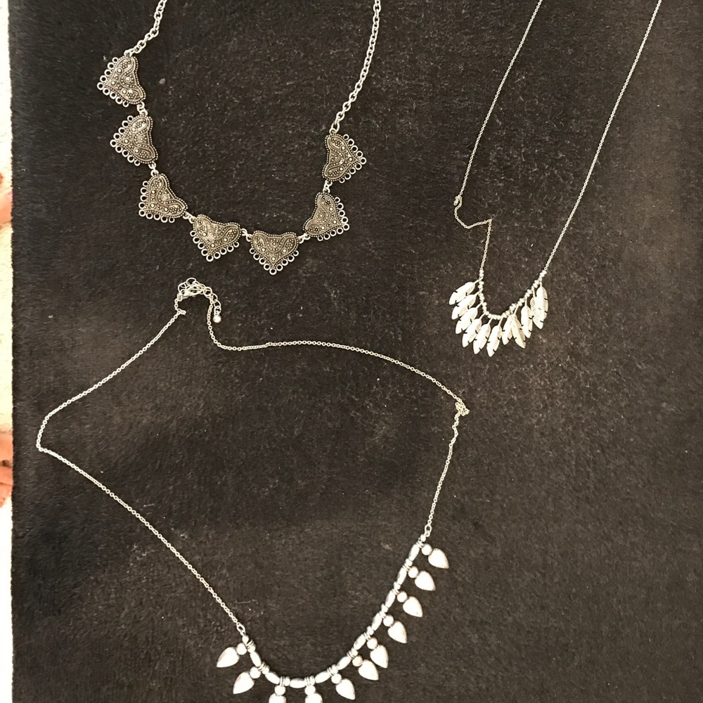💝Free with $30 purchase Forever21 boho 3 necklace - Picture 5 of 5