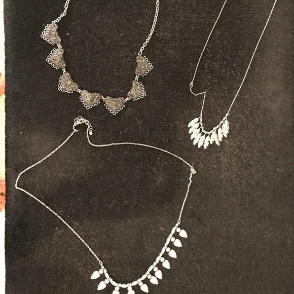 💝Free with $30 purchase Forever21 boho 3 necklace - Picture 5 of 5