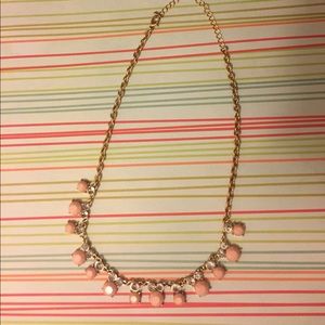 Gold and pink short necklace