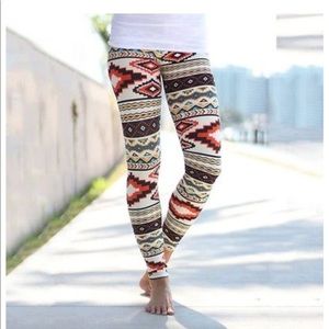 Aztec print leggings