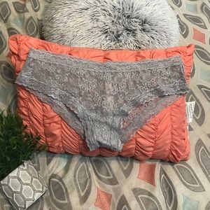 NWT LACIE BY VS HIPHUGGER