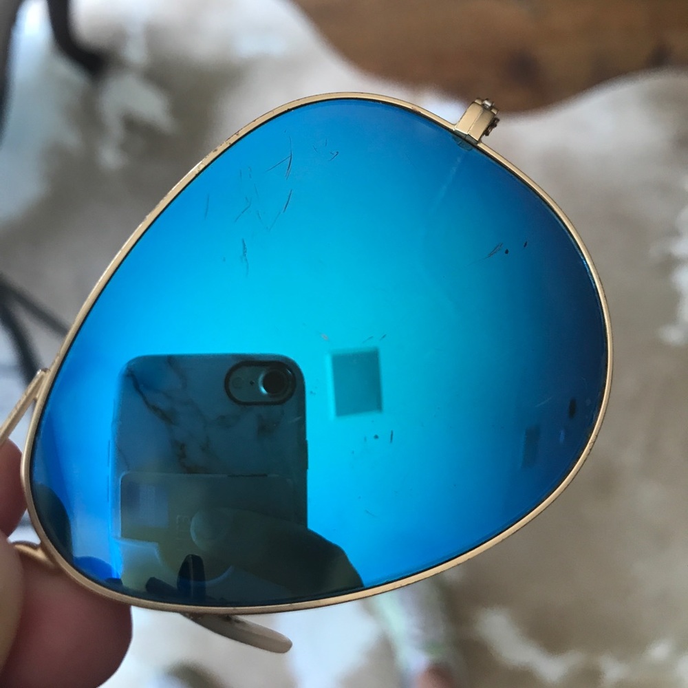 Reflective blue aviator ray bans - Picture 6 of 8