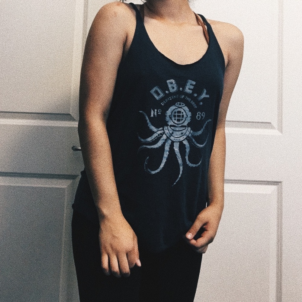 navy blue obey tank top