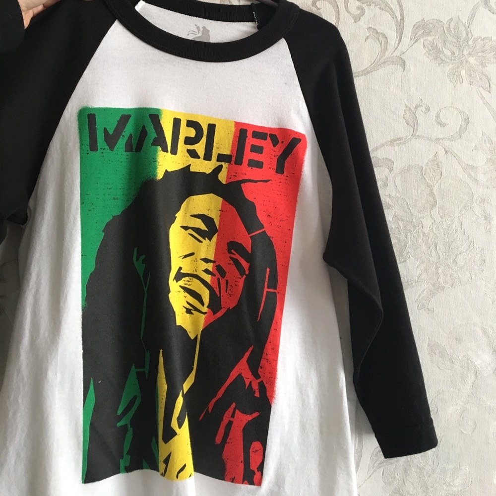 Bob Marley shirt