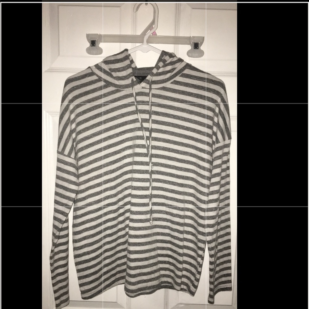 Forever 21 shirt