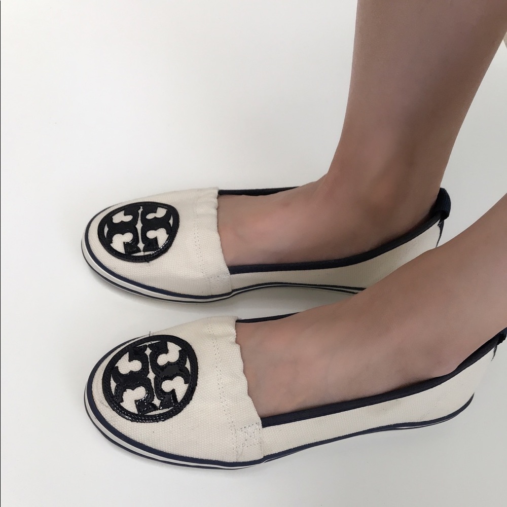 New Tory Burch Canvas Logo Sneakers/Flats Size 7.5