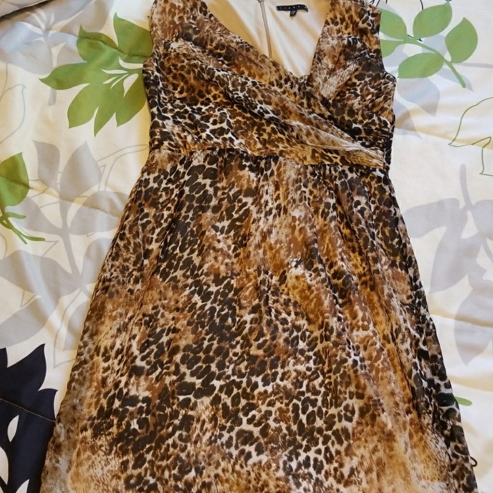 Cheetah leopard print dress