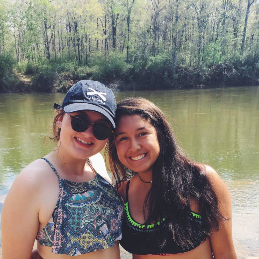 Meet your Posher, Alyssa