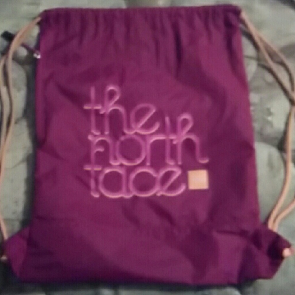North face sling bag