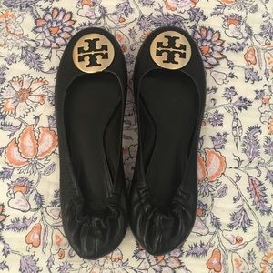 Tory Burch Classic Reva Flat in Black