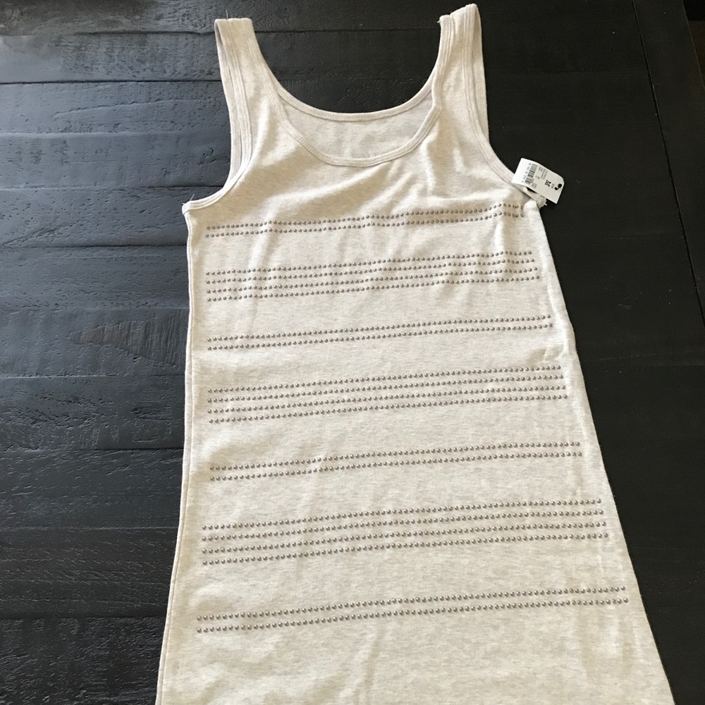 Mossimo Tank - Picture 3 of 4