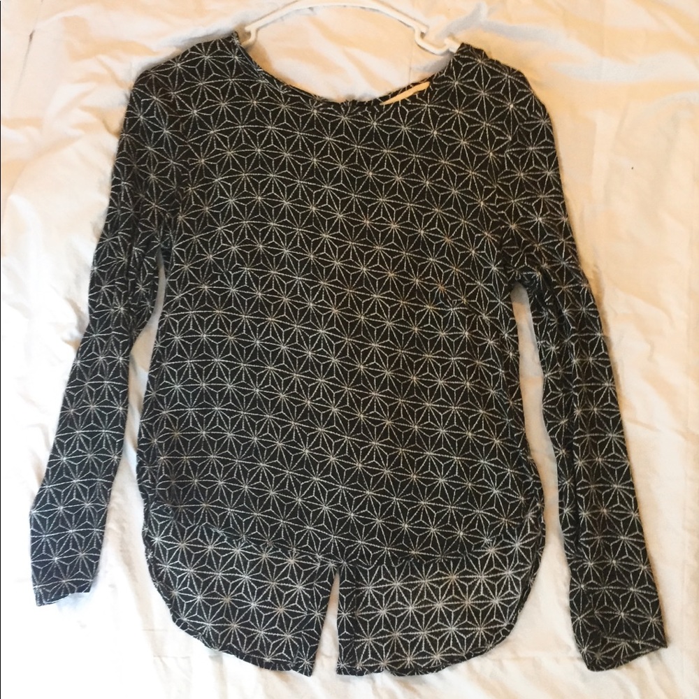Forever 21 - long sleeve B&W blouse