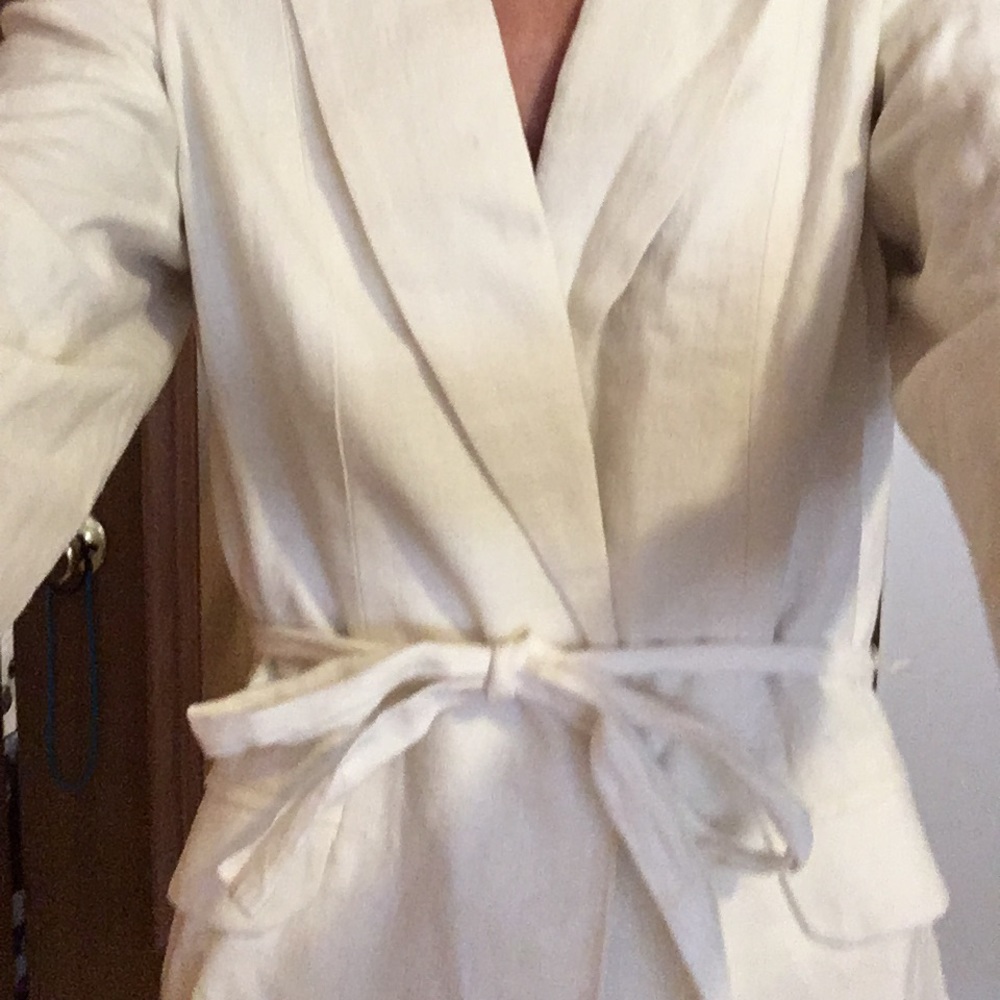 Light weight jacket