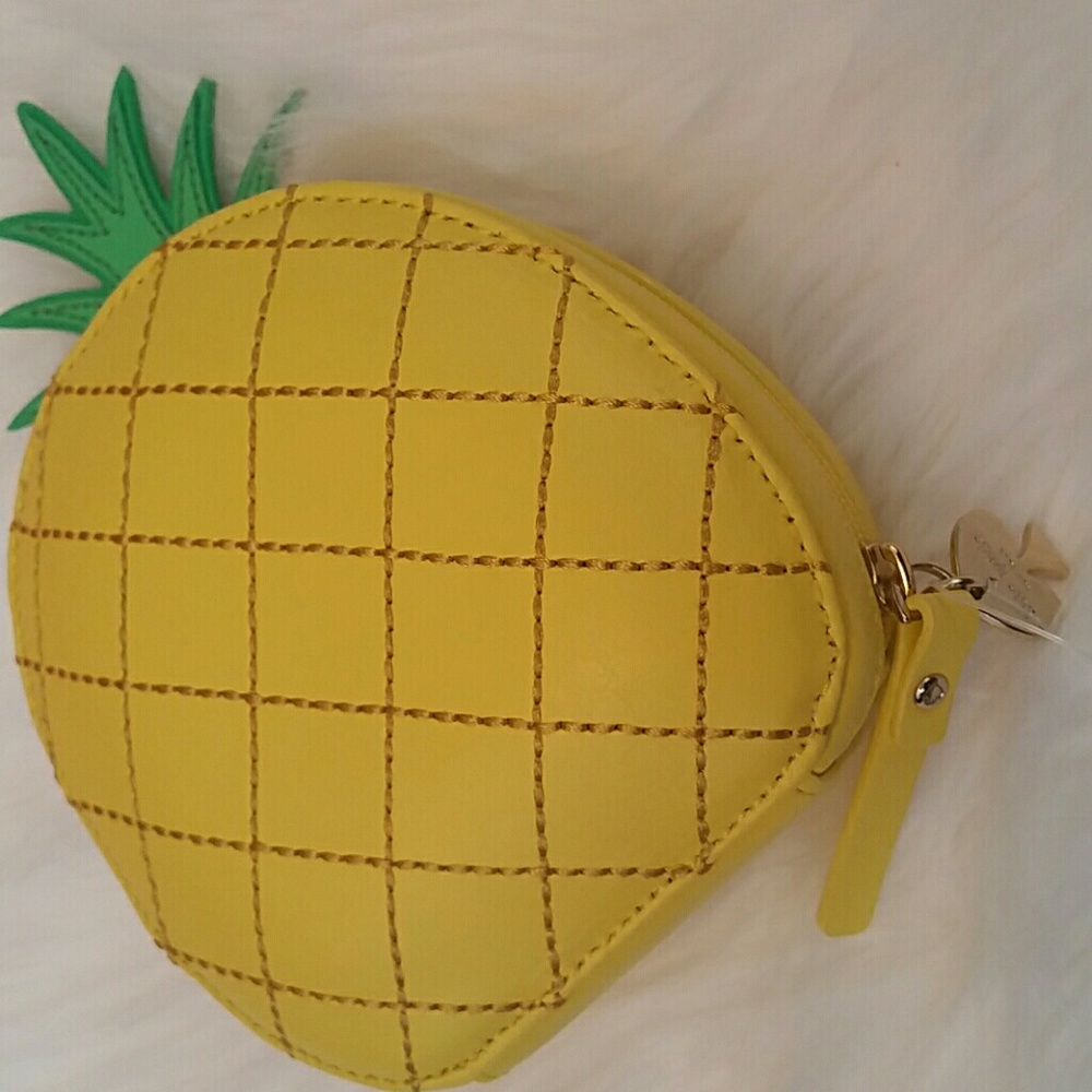 ♠️️kate spade pineapple accesory case - Picture 2 of 7