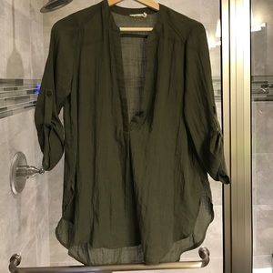 green linen shirt