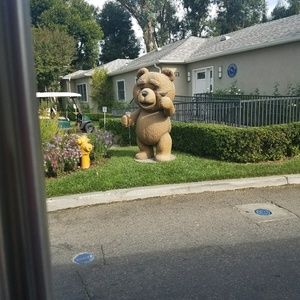 Meet your Posher, Iris