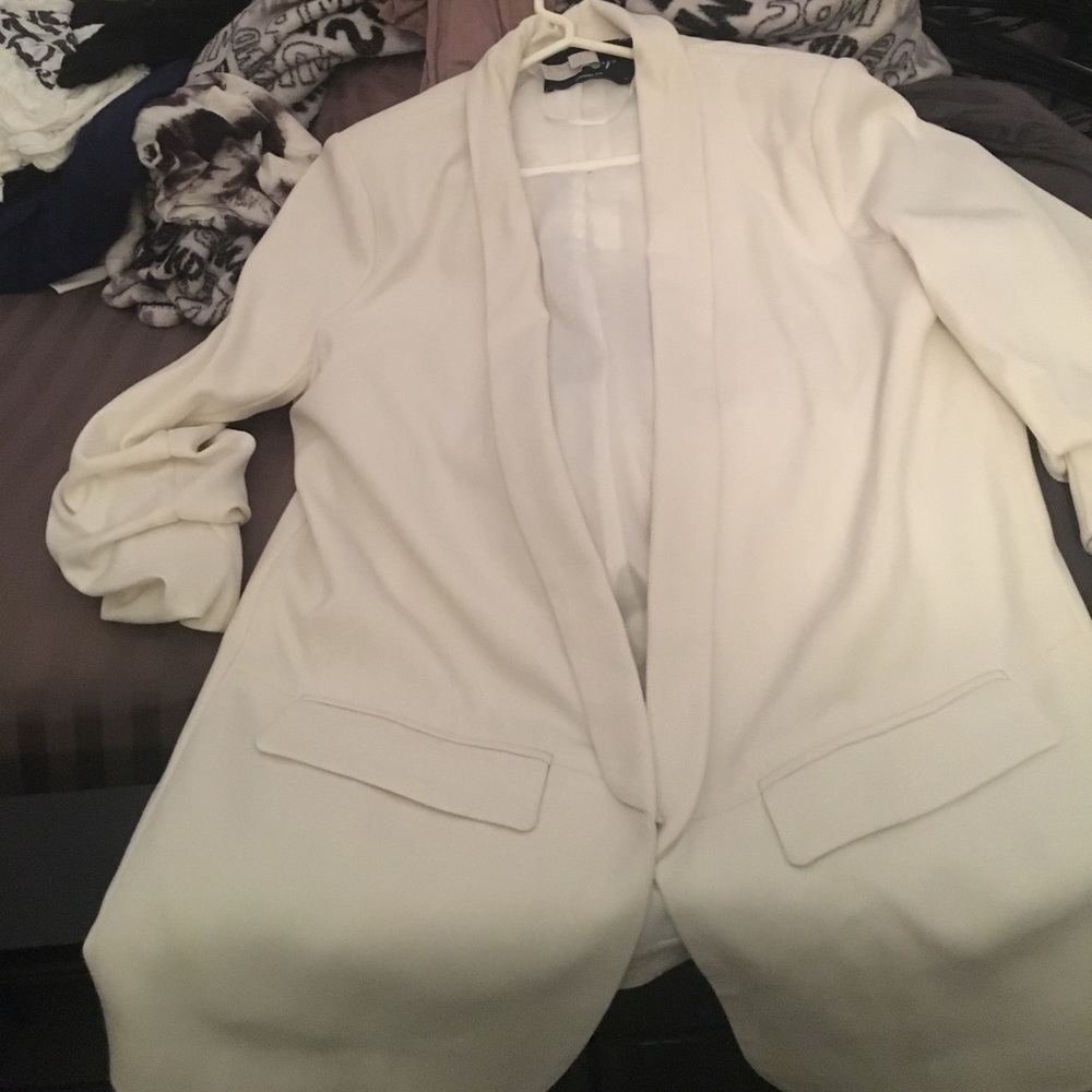 Akira White Blazer with touching on the sleeves