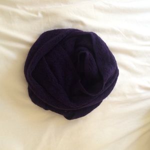 Knit circle scarf