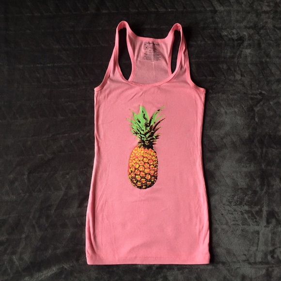 No Boundaries Tops - 🍍2 FOR $10🍍 NO BOUNDARIES PINEAPPLE TANK TOP