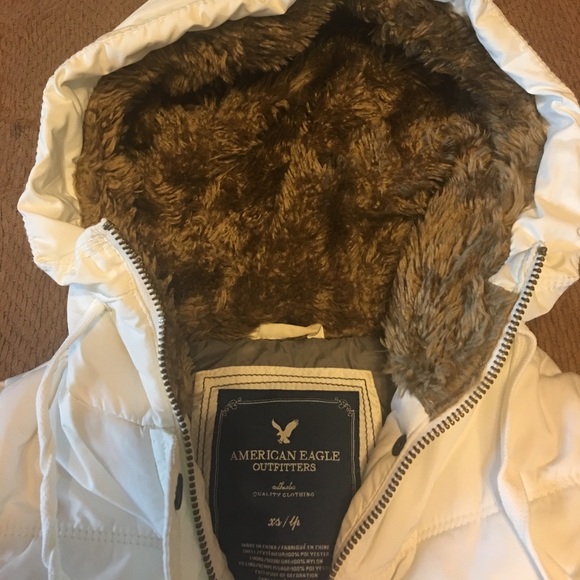 AE puffer vest - Picture 4 of 5