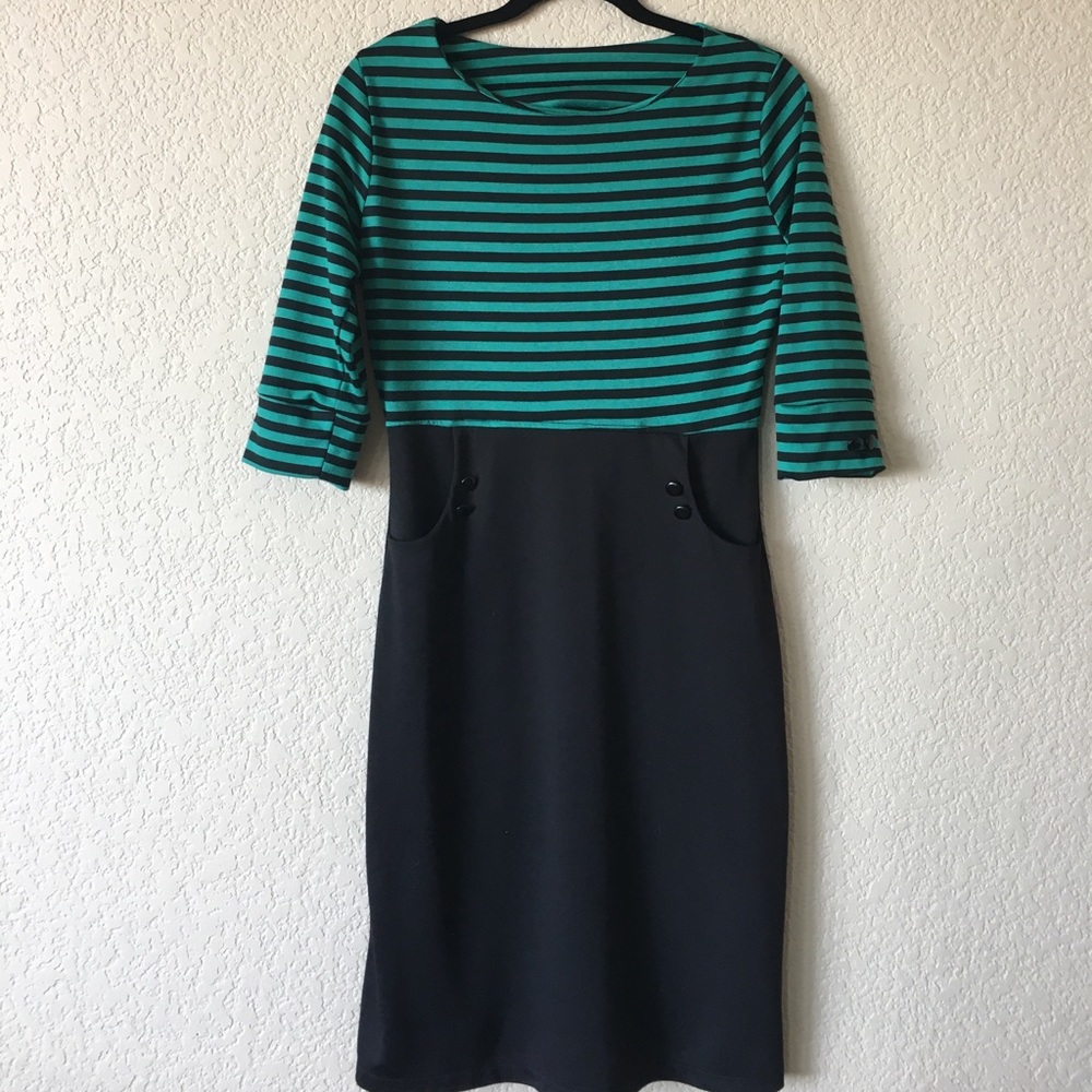 Boat-Neck Shabby Apple Dress