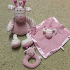 Giggle baby giraffe set