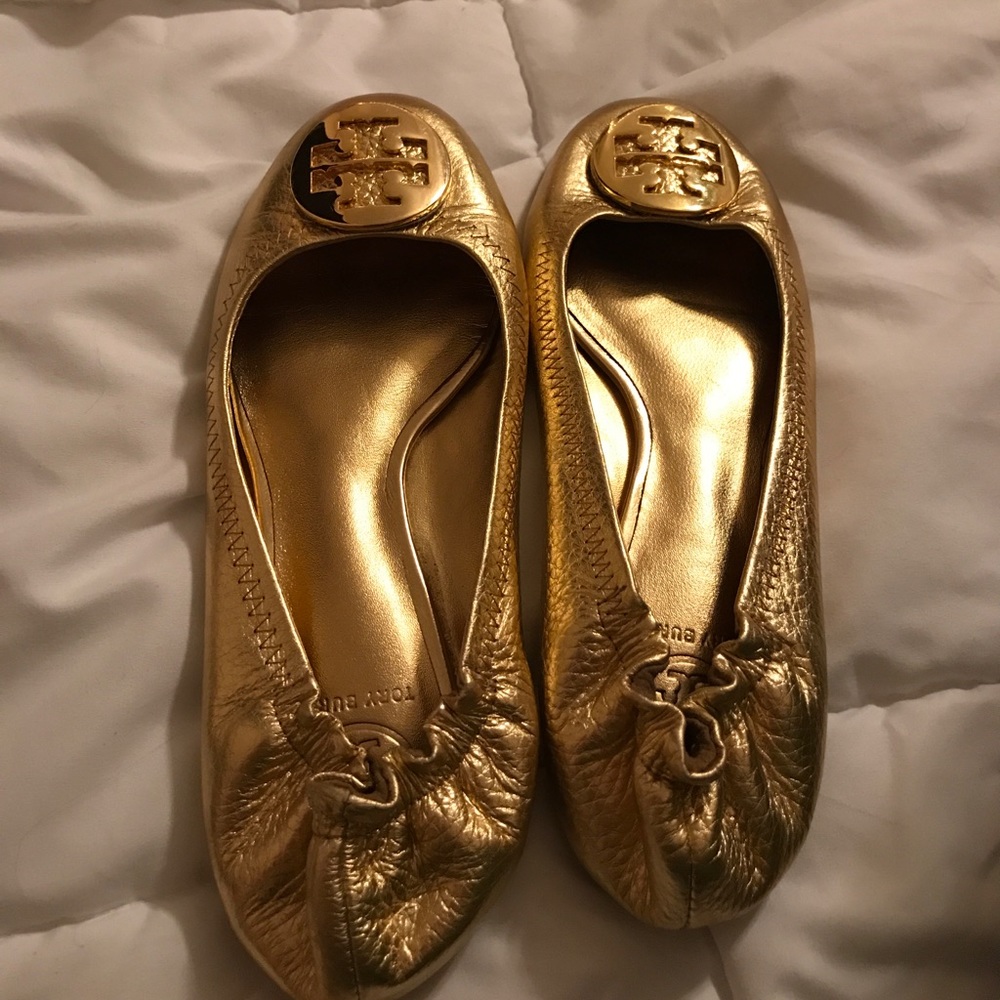 Tory Butch Flats NO SCAMMING