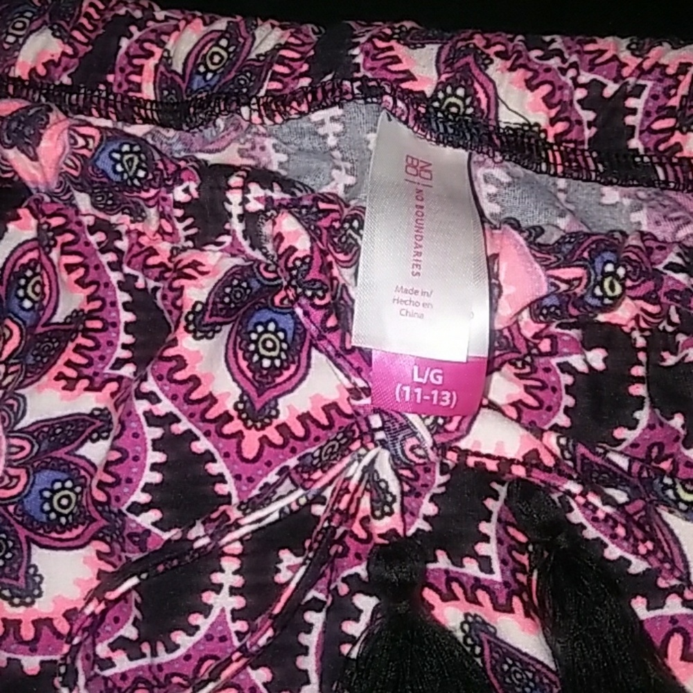 Shorts - Picture 2 of 2
