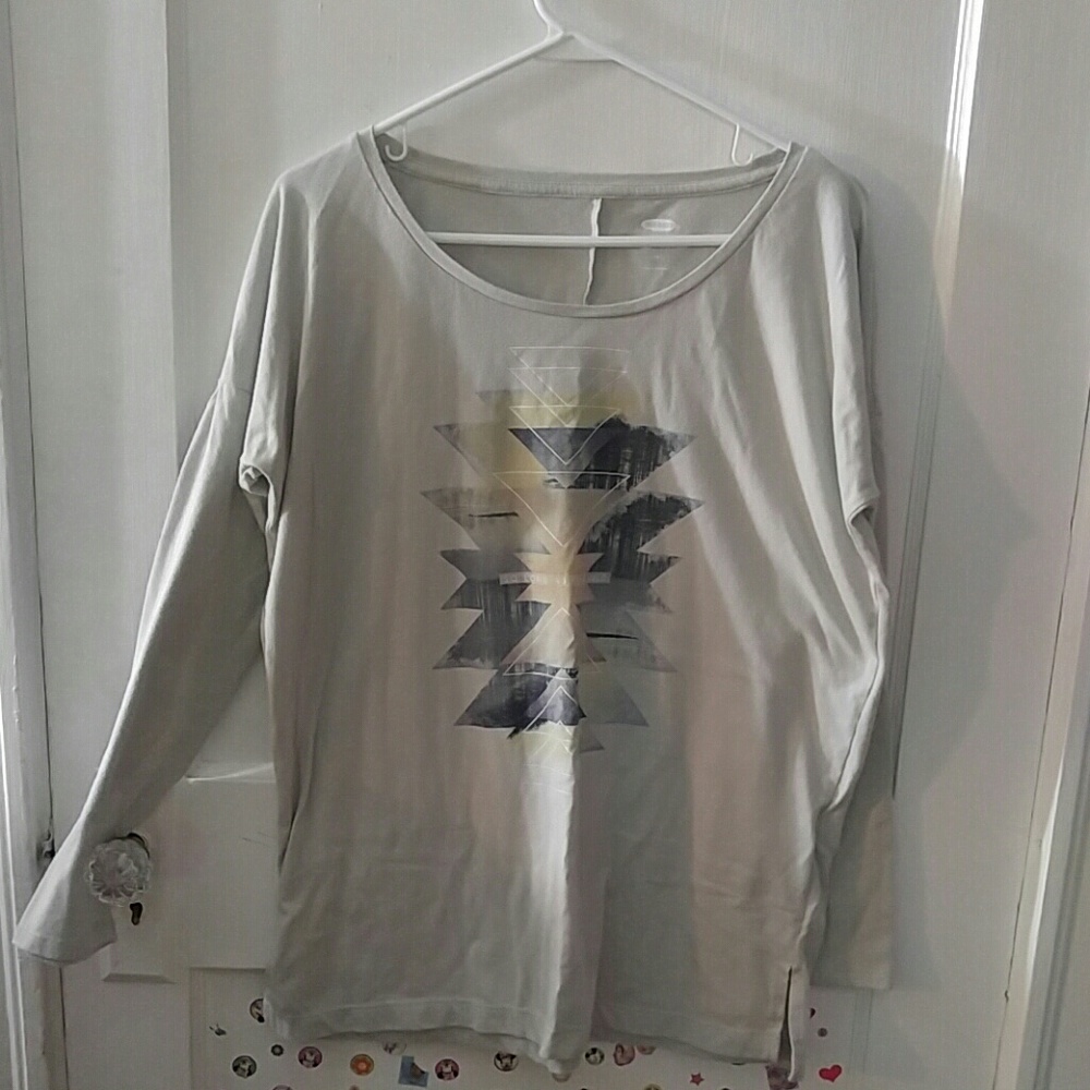 Long-sleeved Old Navy boyfriend fit shirt