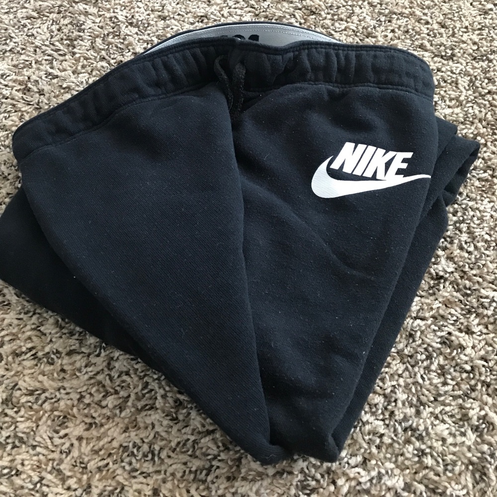 Nike Sweatpants