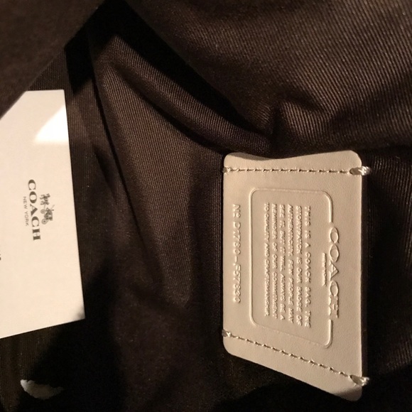 Coach signature beige cross body purse, new - Picture 2 of 2